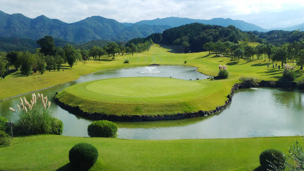 四國高爾夫溫泉揮桿5日~3場球